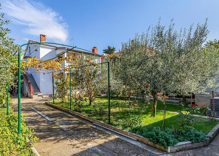 2 Bedroom Gorgeous In