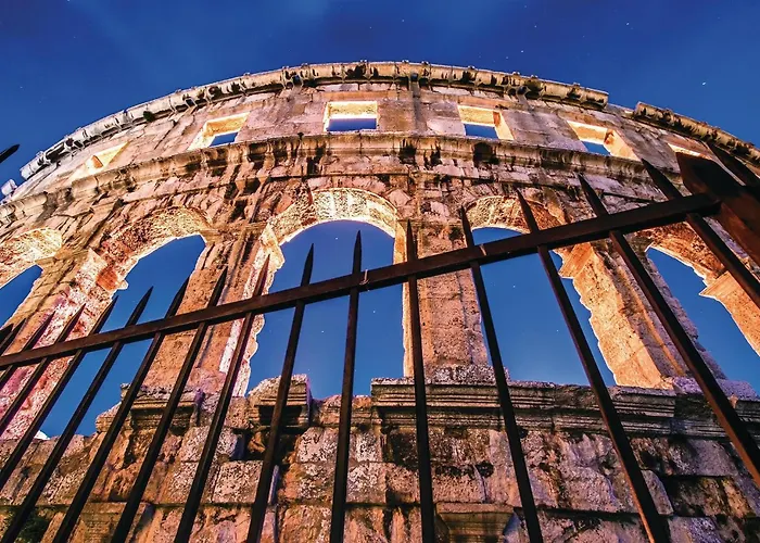 2 Bedroom Gorgeous In *