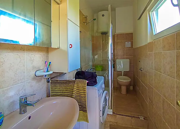 Daire 2 Bedroom Gorgeous In *