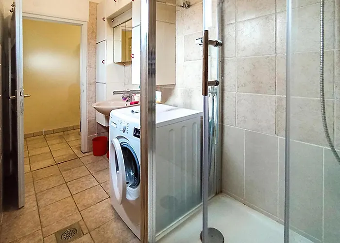 2 Bedroom Gorgeous In Daire Pula